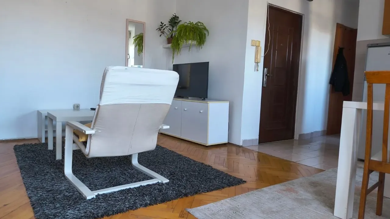 Rent, studio apartment, 30m², Blok 6, Podgorica