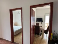 Izdavanje, kuća, 180m², Krašići, Tivat - image 32