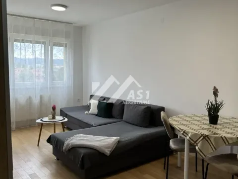 Izdavanje, jednosoban stan, 40m², Novo naselje, Novi Sad - image 1