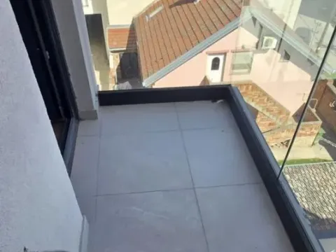 Izdavanje, dvosoban stan, 50m², Telep, Novi Sad Sve Podlokacije - image 14