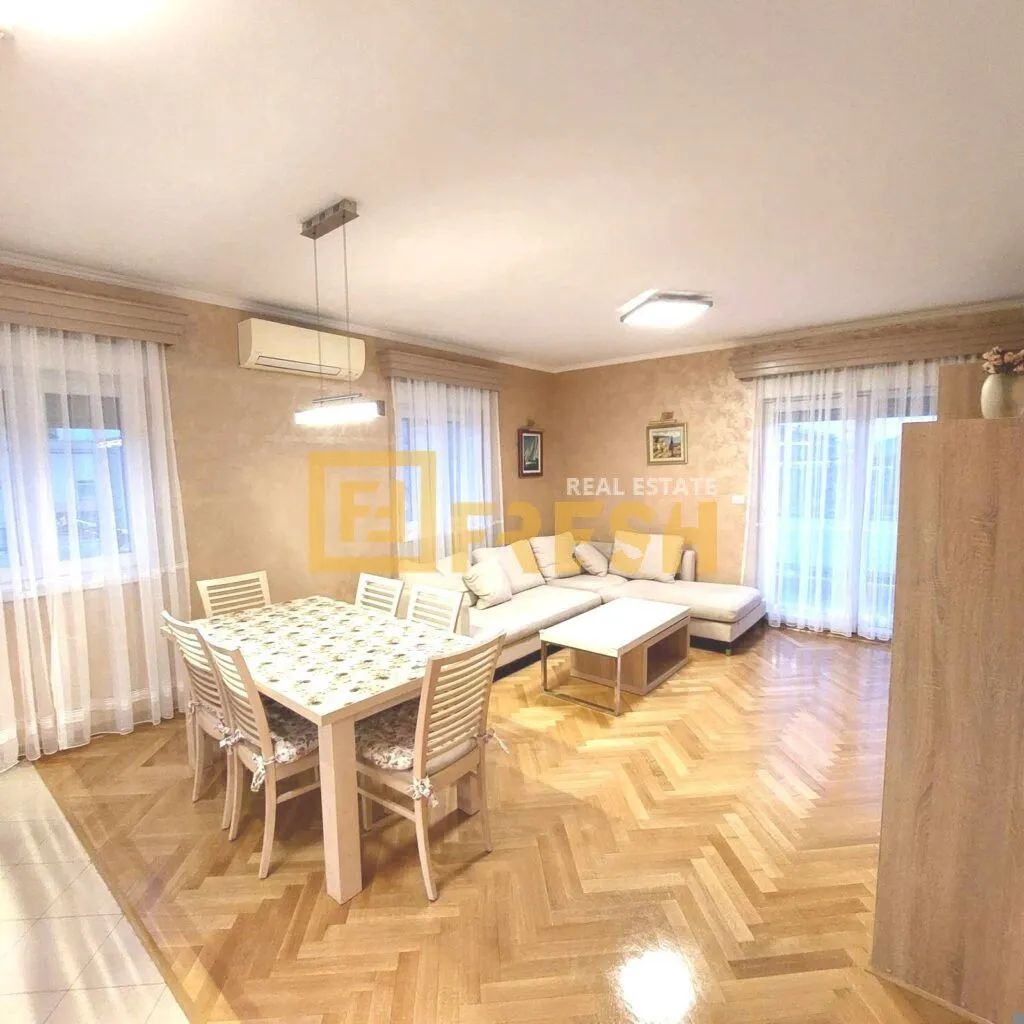 Izdavanje, dvosoban stan, 88m², City Kvart, Podgorica