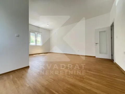 Sale, two bedroom apartment, 60m², Zelenika, Podgorica - image 4
