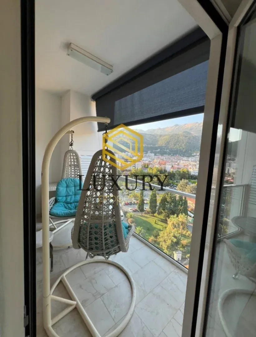 Rent, apartment, 70m², Tre Canne, Budva