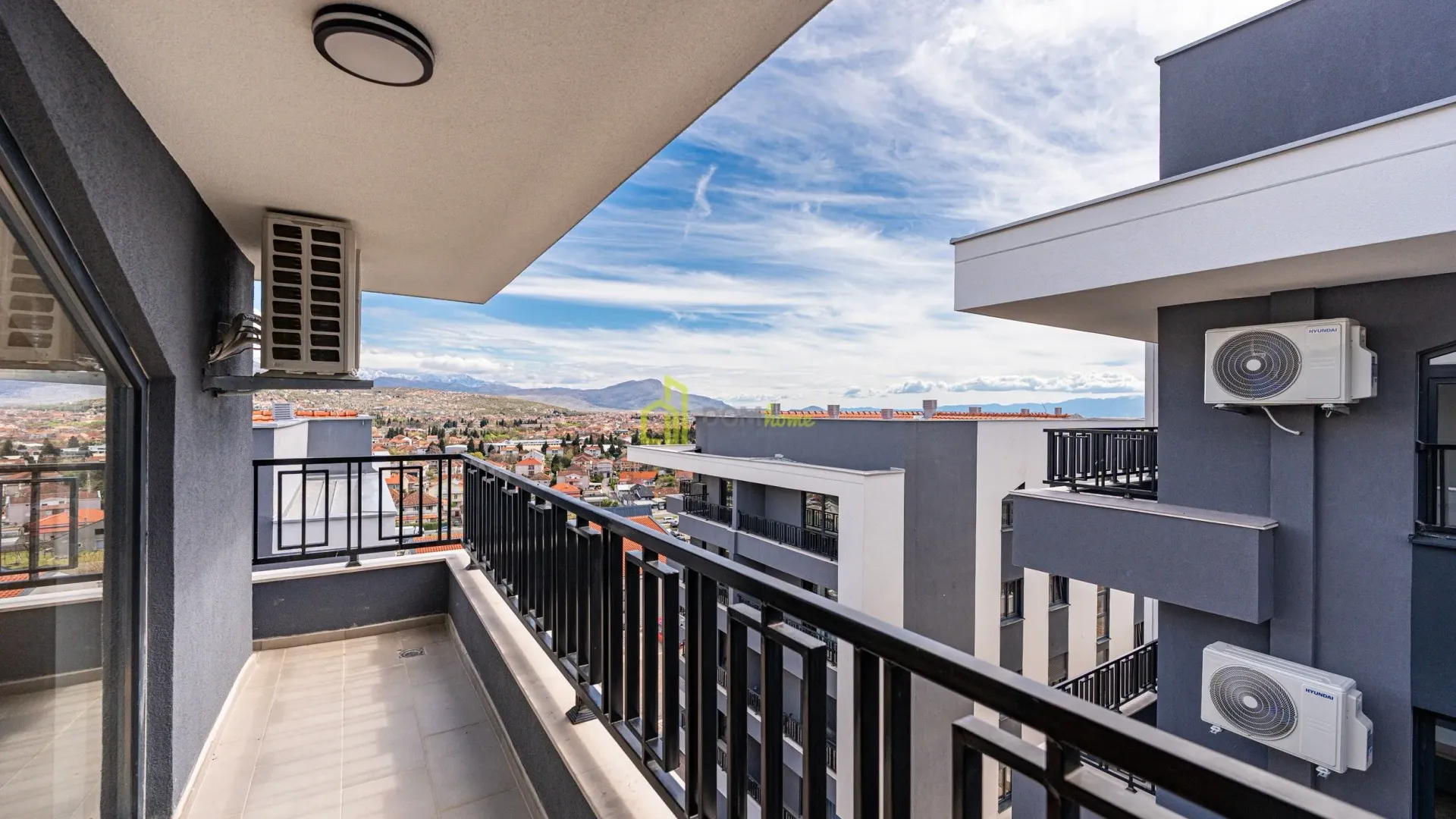 Prodaja, trosoban stan, 122m², Gorica C, Podgorica