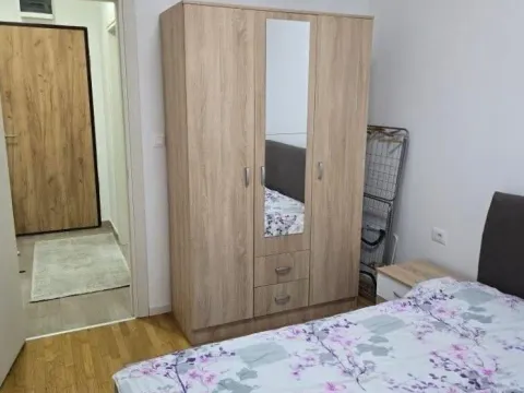 Izdavanje, jednosoban stan, 47m², Stari Aerodrom, Podgorica - image 6