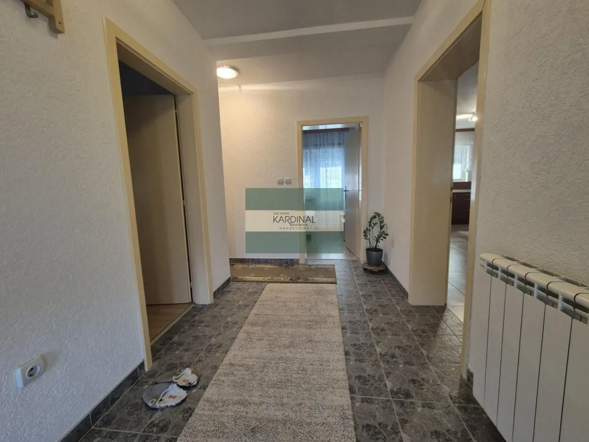 Prodaja, kuća, 271m², Šuljkovac, Jagodina