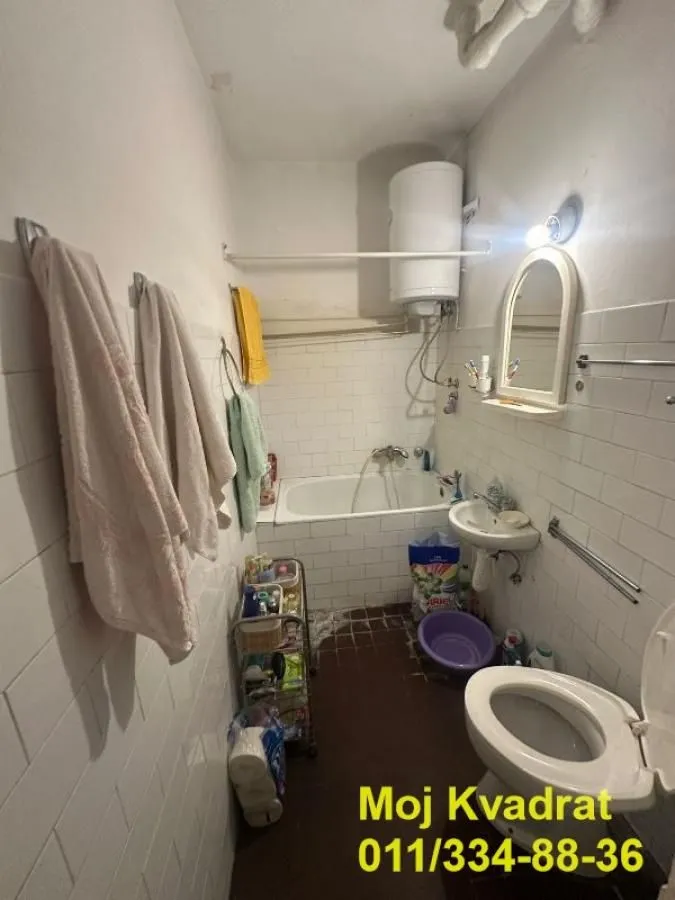 Prodaja, dvosoban stan, 49m², Karaburma, Palilula Sve Podlokacije