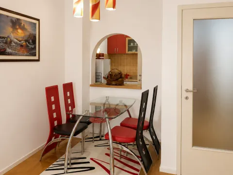 Izdavanje, jednosoban stan, 55m², Preko Morače, Podgorica - image 3