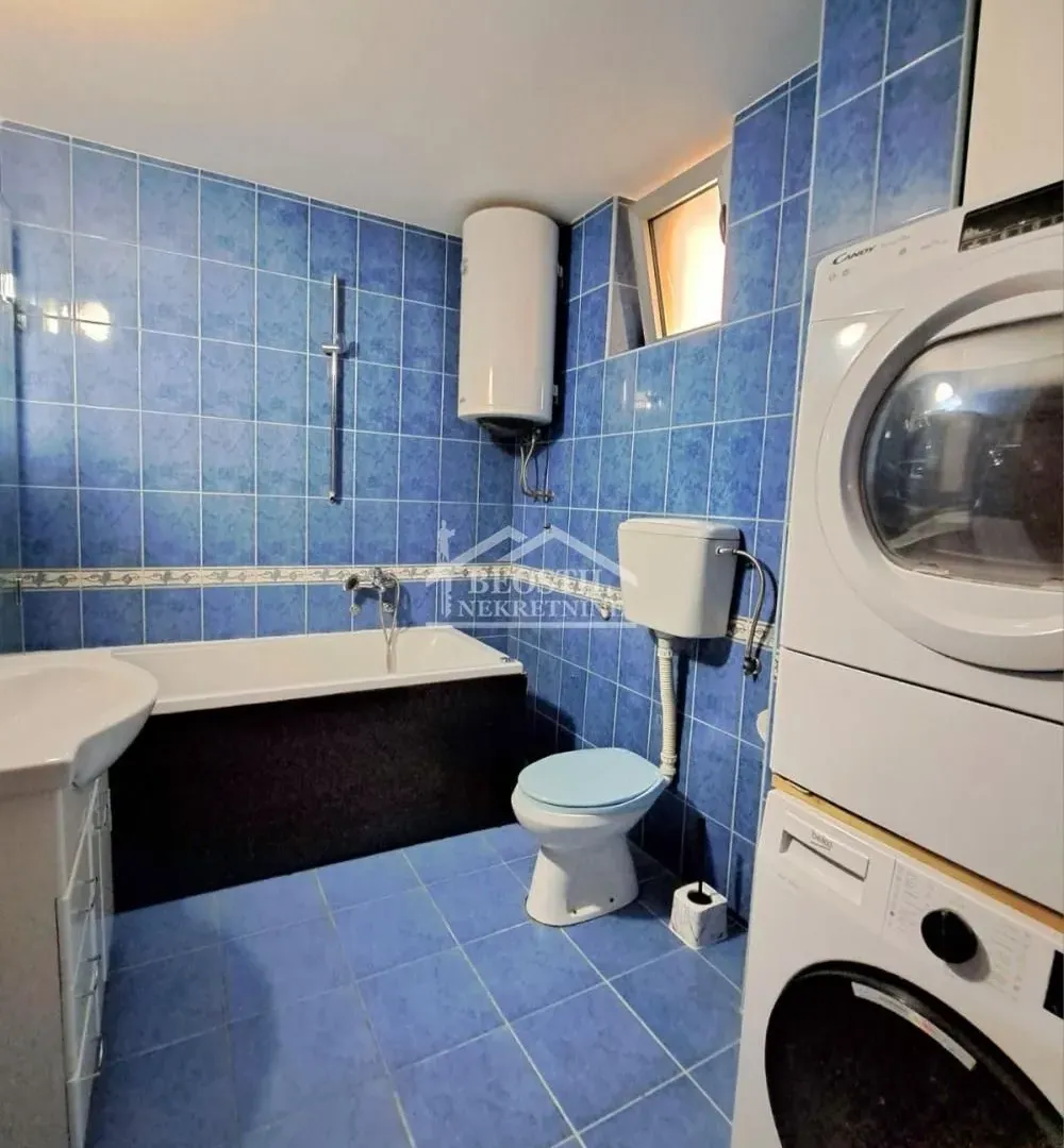 Rent, three bedroom apartment, 81m², Crveni Krst, Beograd
