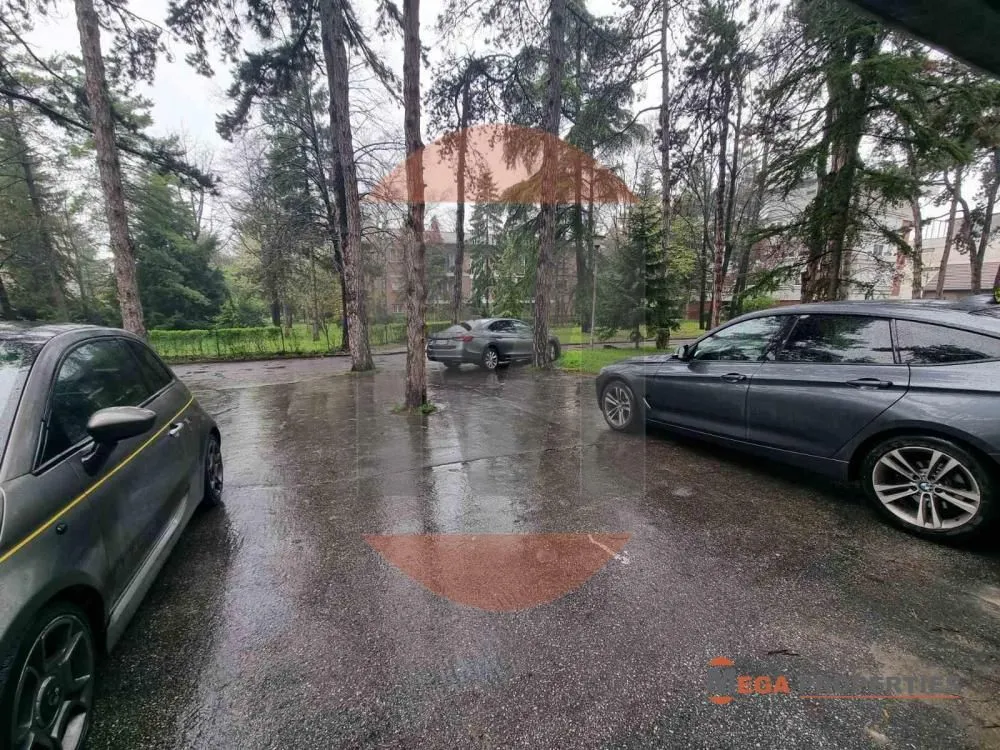 Rent, four bedroom apartment, 124m², Savski Venac, Beograd