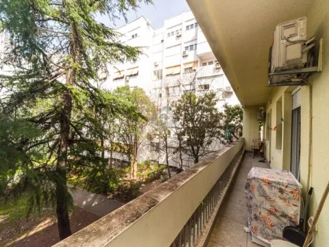 Izdavanje, dvosoban stan, 65m², Autobuska stanica, Podgorica - image 19