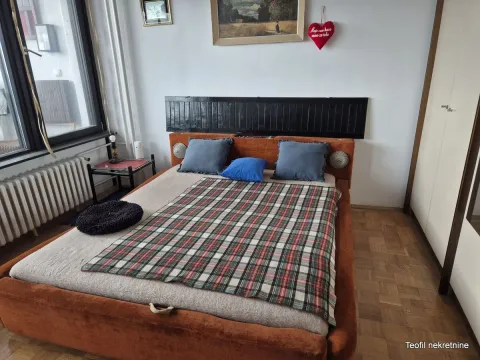 Izdavanje, četvorosoban stan, 110m², Bela Crkva, Srbija - image 13