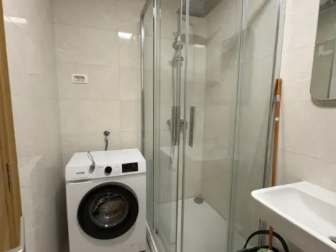 Izdavanje, dvosoban stan, 72m², New City, Podgorica - image 4