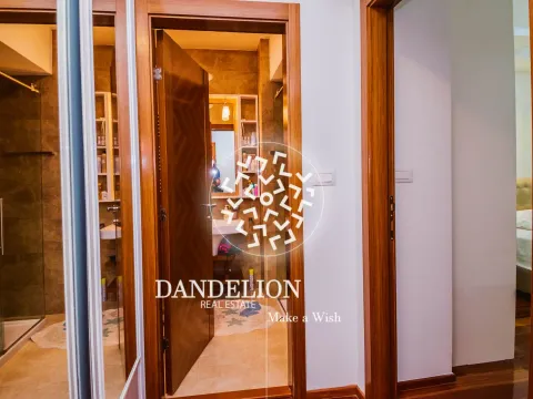 Izdavanje, četvorosoban stan, 130m², Centar, Podgorica - image 7