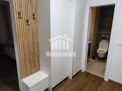 Izdavanje, trosoban stan, 73m², Banovo Brdo, Beograd - image 5