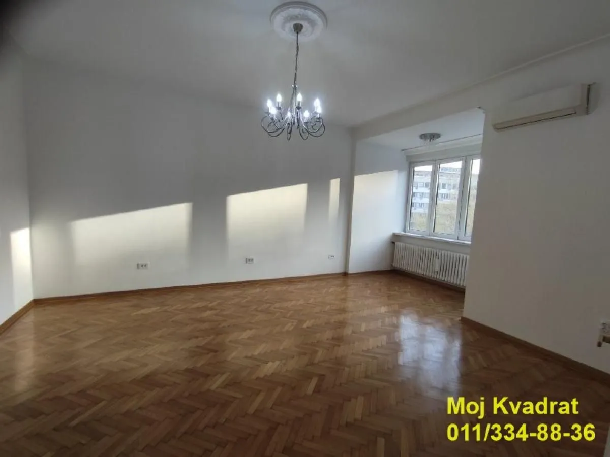 Rent, three bedroom apartment, 136m², Stari Grad, Beograd