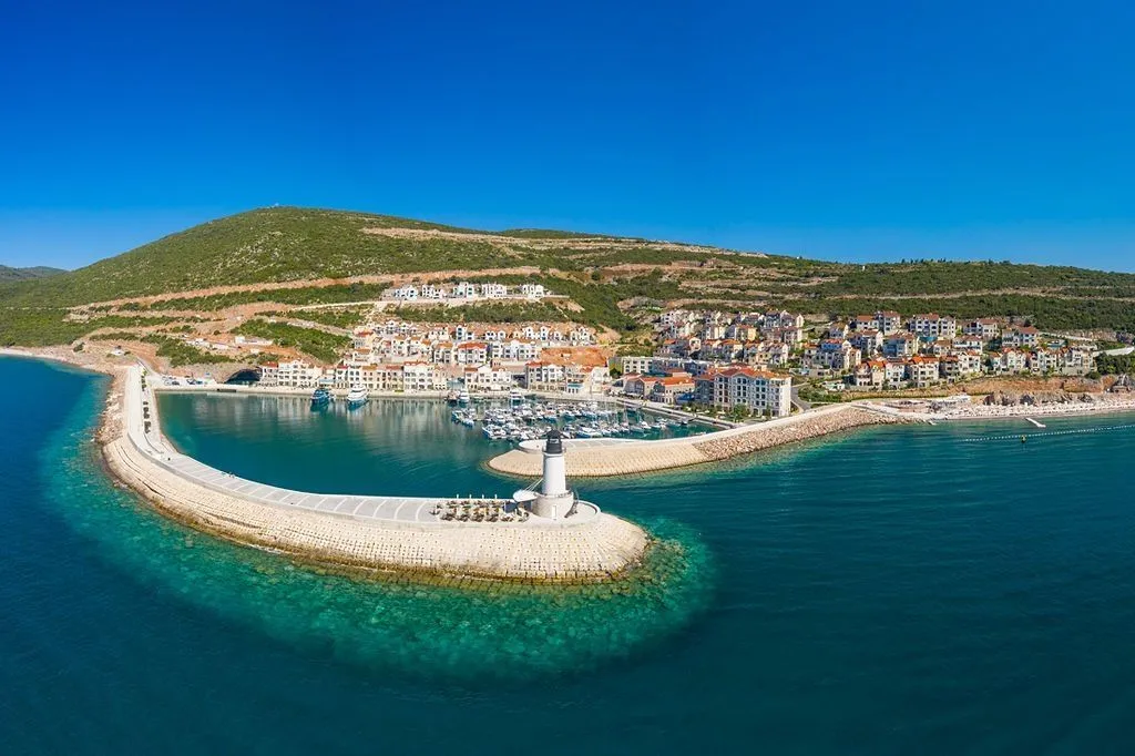 Prodaja, dvosoban stan, 100m², Luštica, Tivat