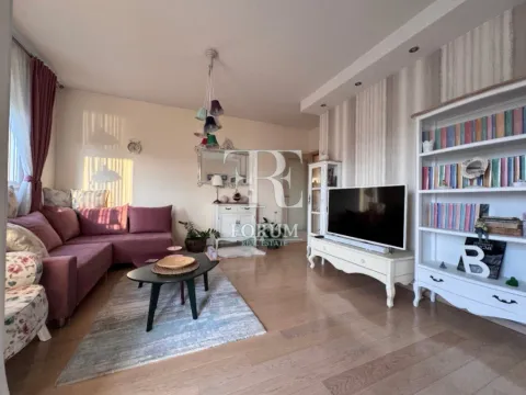 Izdavanje, jednosoban stan, 55m², City Kvart, Podgorica - image 3