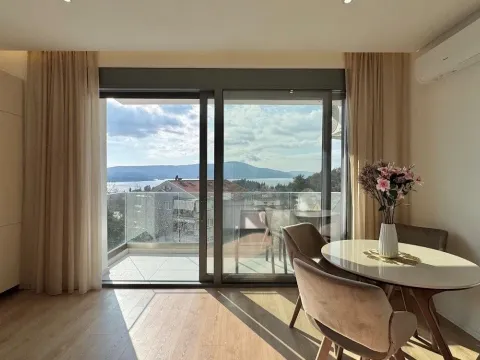 Prodaja, dvosoban stan, 76m², Tivat, Crna Gora - image 4