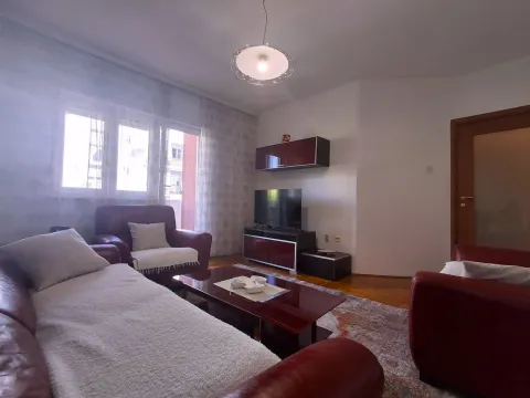 Rent, apartment, 60m², Preko Morače, Podgorica - image 4