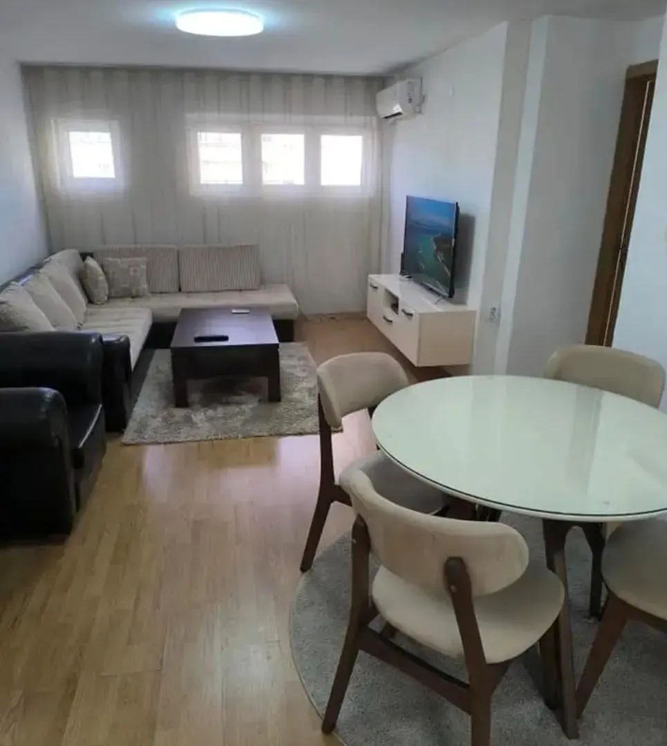 Rent, two bedroom apartment, 58m², Podgorica, Crna Gora