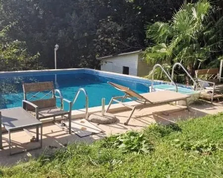 Kuća in Ratiševina