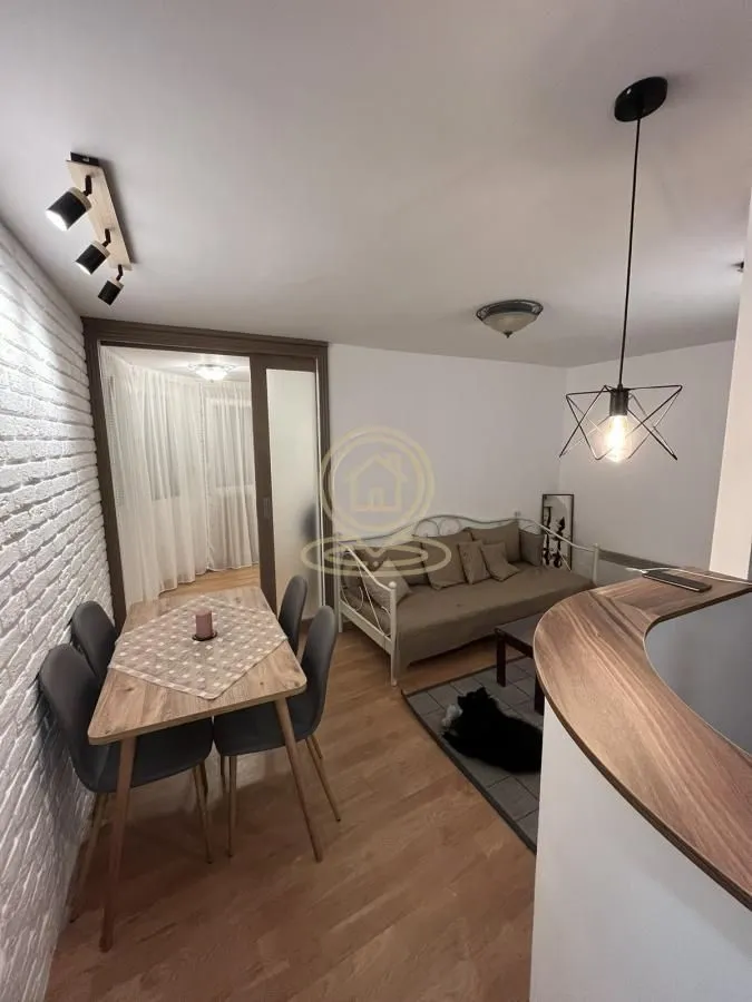 Prodaja, jednosoban stan, 36m², Stari Grad, Beograd