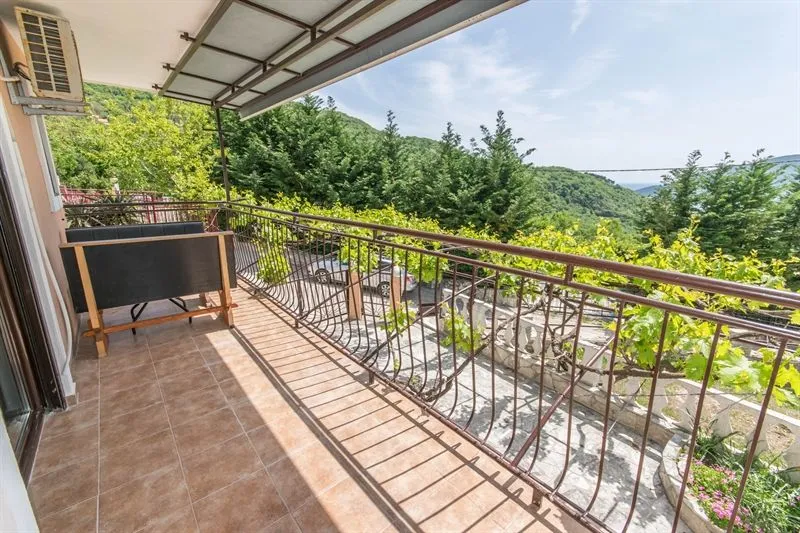 Prodaja, kuća, 100m², Sušćepan, Herceg Novi