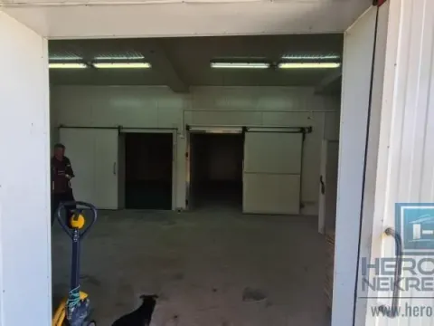 Sale, office space, 360m², Stropsko, Vranje - image 2