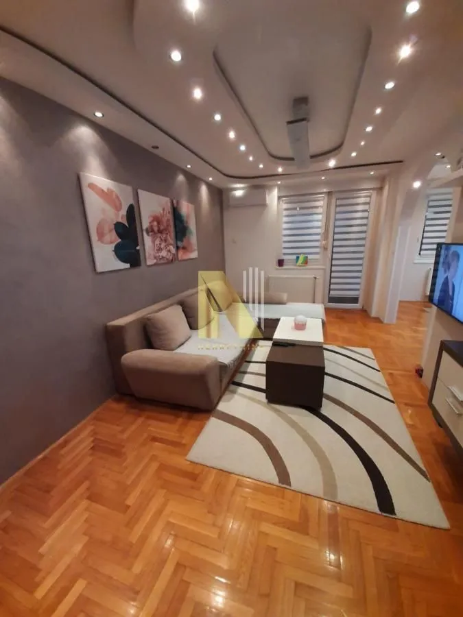 Prodaja, trosoban stan, 70m², Nova Detelinara, Novi Sad Sve Podlokacije