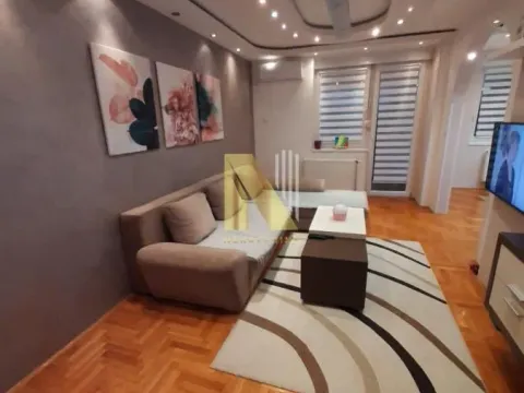 Prodaja, trosoban stan, 70m², Nova Detelinara, Novi Sad Sve Podlokacije - image 1