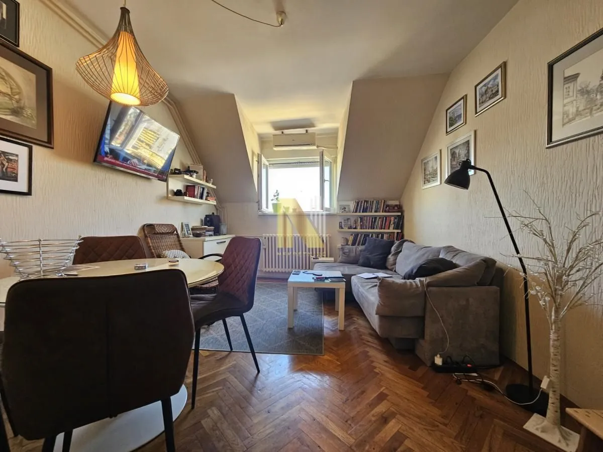 Prodaja, trosoban stan, 57m², Bulevar Oslobodjenja, Novi Sad Sve Podlokacije