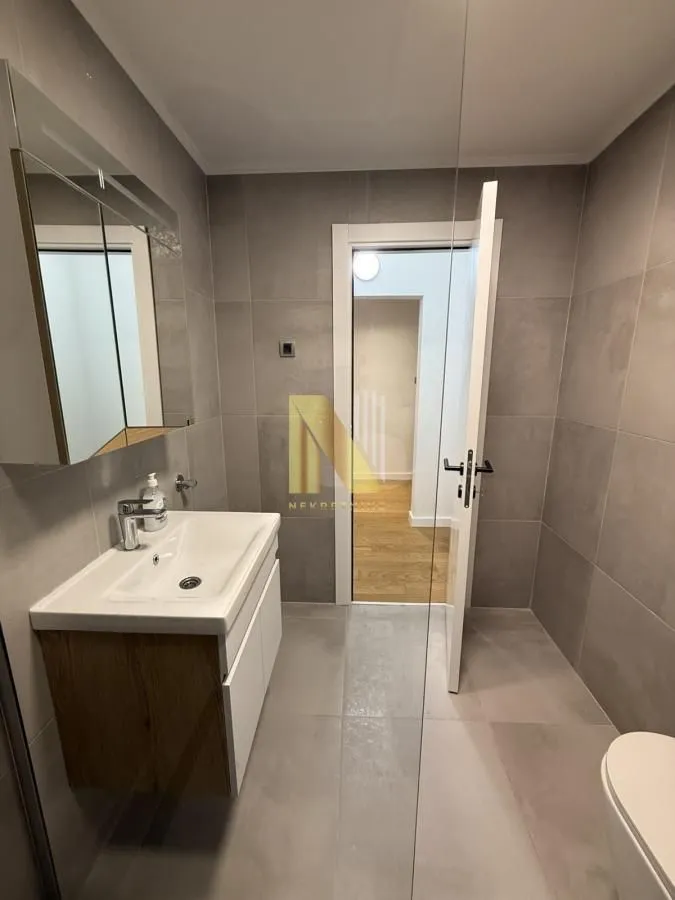 Sale, two bedroom apartment, 48m², Avijatičarsko naselje, Novi Sad Sve Podlokacije