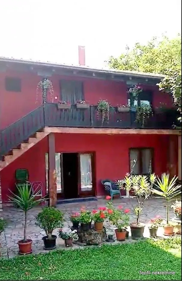 Sale, house, 457m², Mladenovac, Beograd