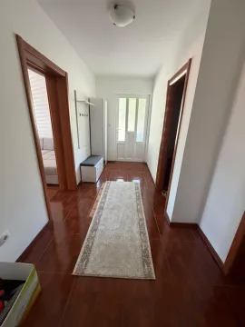 Izdavanje, dvosoban stan, 71m², Igalo, Herceg Novi - image 4