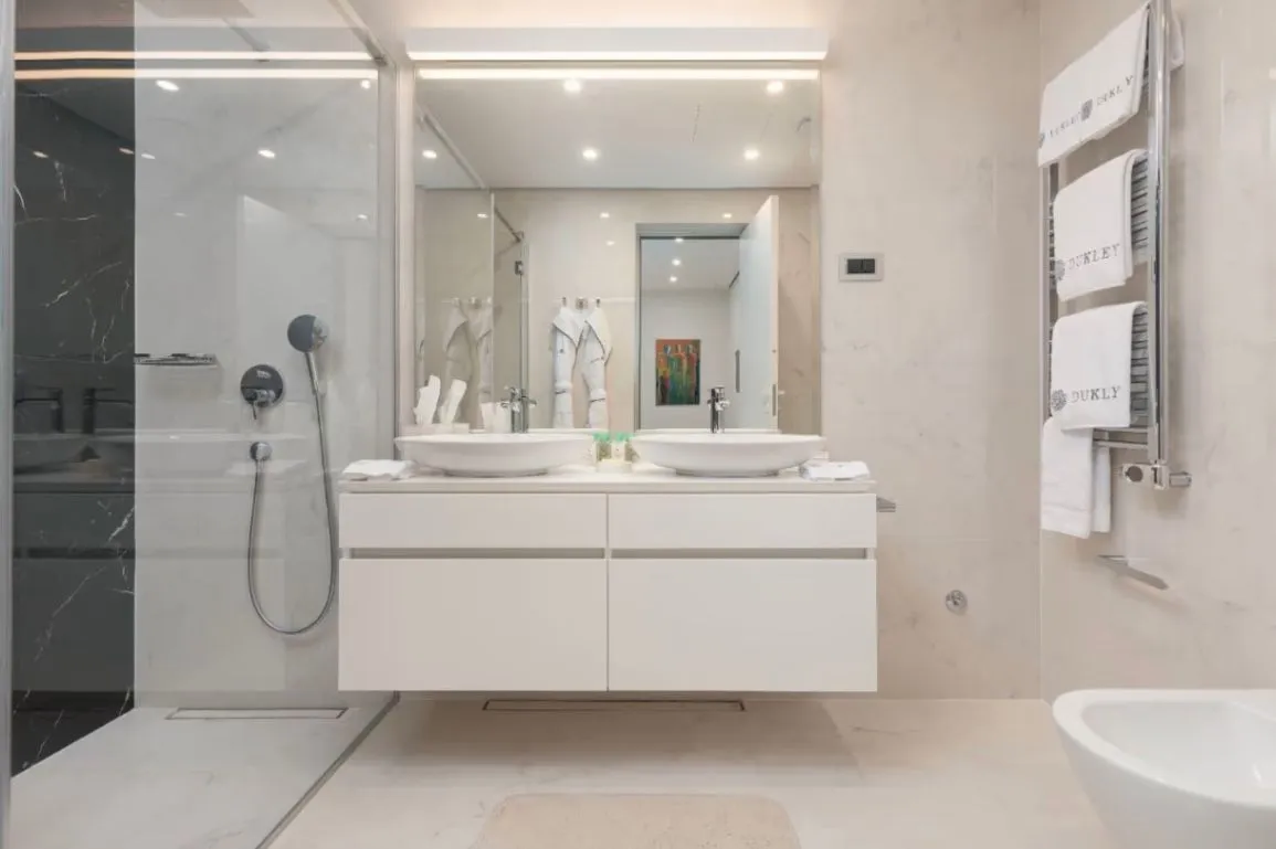 Sale, three bedroom apartment, 147m², Dukley Gardens, Budva