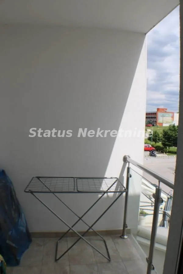 Prodaja, jednosoban stan, 50m², Sremska Kamenica, Petrovaradin