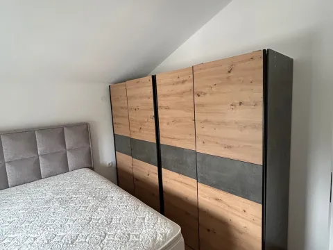 Izdavanje, dvosoban stan, 80m², Murtovina, Podgorica - image 12
