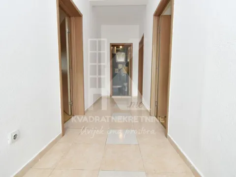 Rent, two bedroom apartment, 65m², Zabjelo, Podgorica - image 8