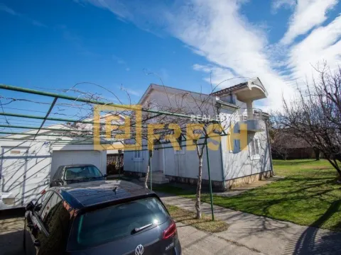 Rent, house, 140m², Dahna, Podgorica - image 24