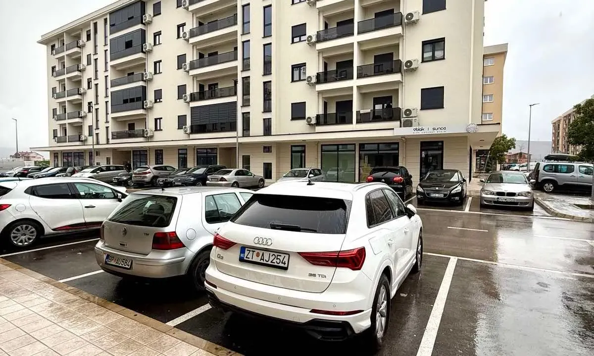 Prodaja, dvosoban stan, 52m², City Kvart, Podgorica