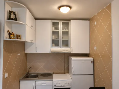 Izdavanje, jednosoban stan, 48m², Preko Morače, Podgorica - image 4