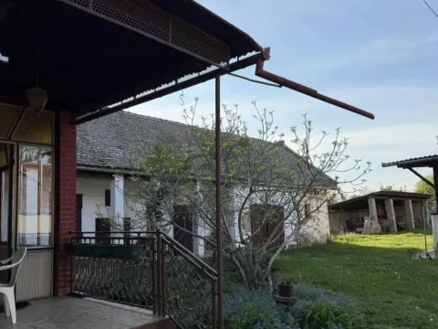 Prodaja, kuća, 180m², Bečej, Novi Sad - image 5