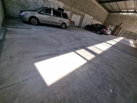 Izdavanje, poslovni prostor, 398m², Kotor, Crna Gora - image 9