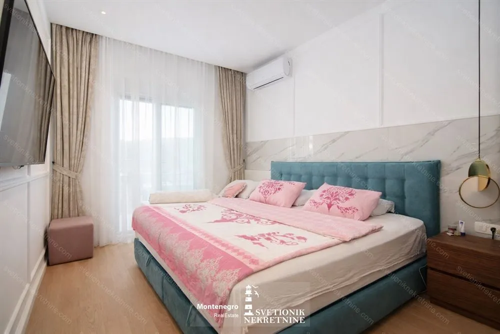 Prodaja, trosoban stan, 95m², Topla, Herceg Novi