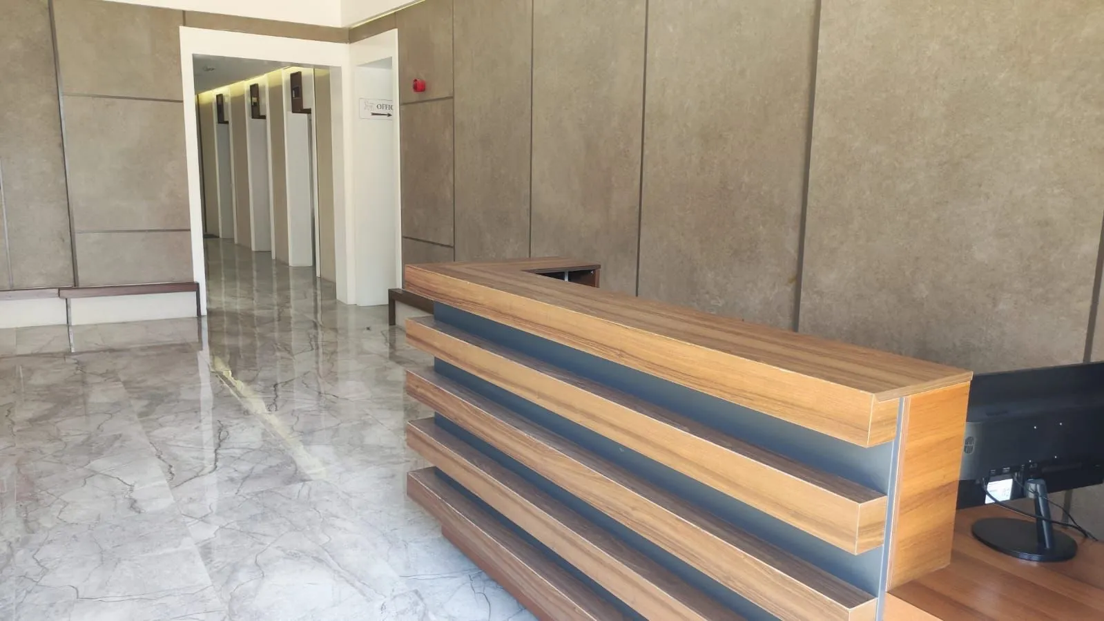 Rent, studio apartment, 36m², Centar, Bar