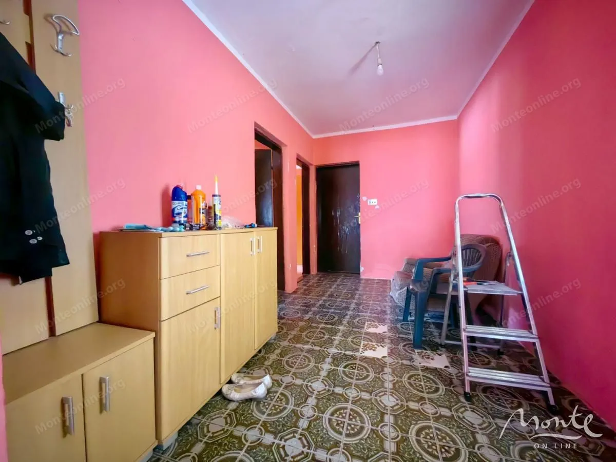 Prodaja, kuća, 180m², Trebešin, Herceg Novi