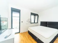 Izdavanje, trosoban stan, 130m², Dalmatinska ulica, Podgorica - image 11