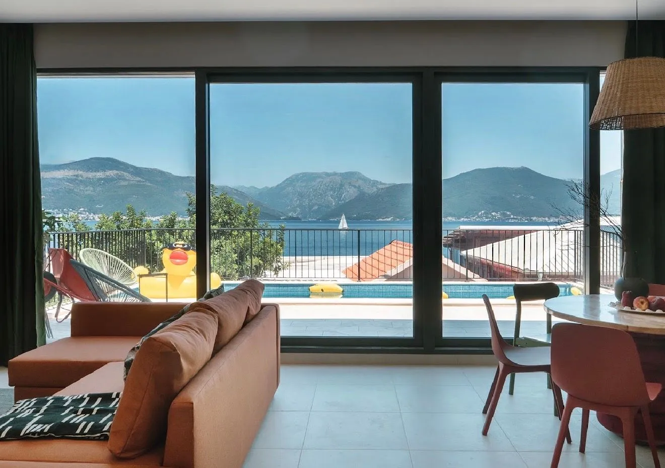 Prodaja, kuća, 200m², Krašići, Tivat