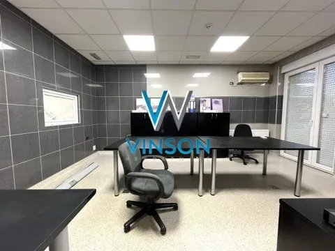 Izdavanje, poslovni prostor, 305m², Centar, Novi Sad - image 8